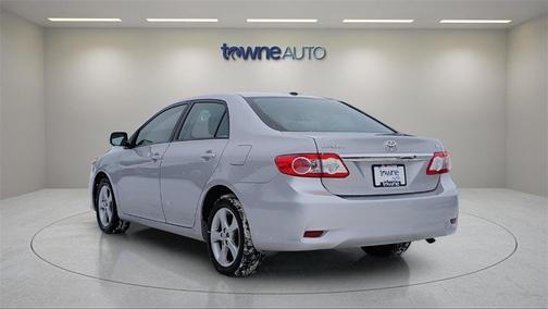 2011 Toyota Corolla LE
