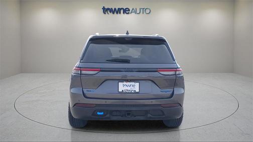 2023 Jeep Grand Cherokee 4xe Trailhawk Carb State Pkg