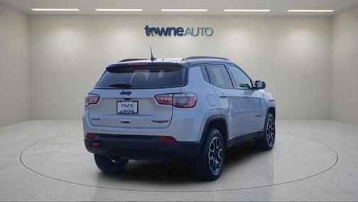 2024 Jeep Compass Trailhawk