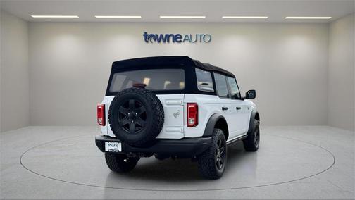 2022 Ford Bronco Black Diamond