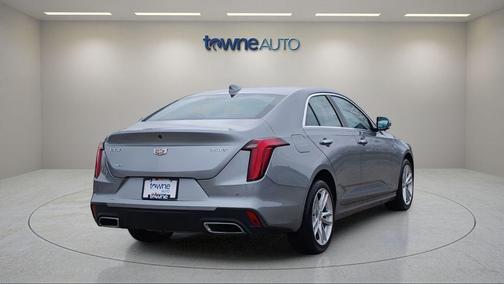 2024 Cadillac CT4 Luxury