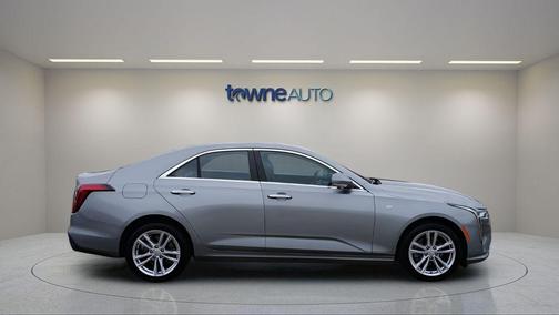 2024 Cadillac CT4 Luxury