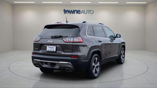 Granite Crystal Metallic Clearcoat 2019 Jeep Cherokee Limited