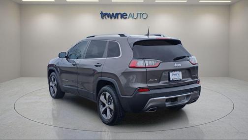 Granite Crystal Metallic Clearcoat 2019 Jeep Cherokee Limited