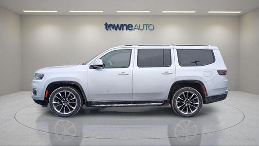 2022 Jeep Wagoneer Series II 4x4