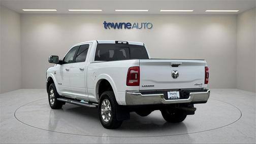 2020 RAM 2500 Laramie Crew Cab 4X4 6'4' Box