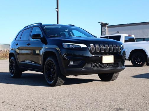 2022 Jeep Cherokee X 4x4