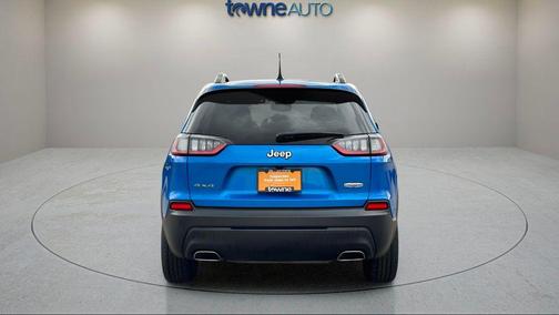 2022 Jeep Cherokee Latitude Lux