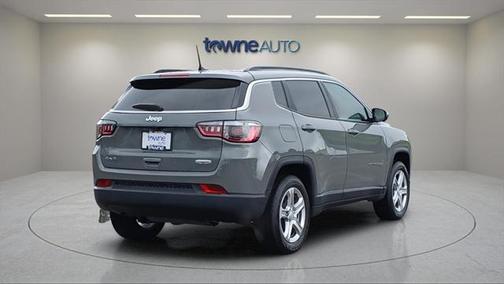 2023 Jeep Compass Latitude