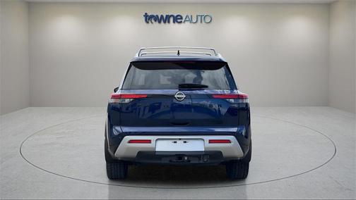 2023 Nissan Pathfinder Platinum 4WD