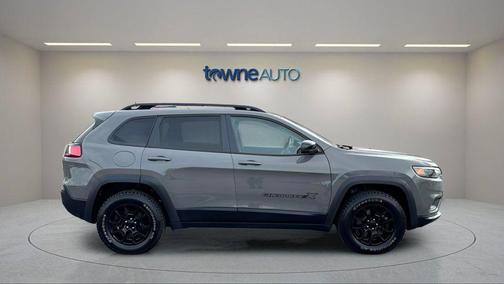2022 Jeep Cherokee X 4x4