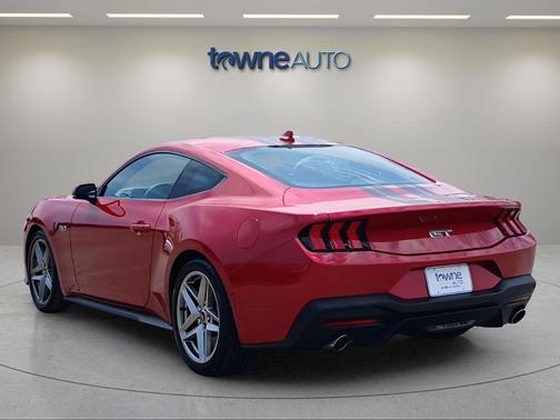 RAPID RED MET TINTED CC 2024 Ford Mustang GT Premium