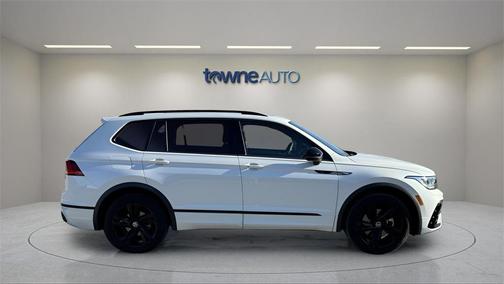 2023 Volkswagen Tiguan 2.0T SE R-Line Black 4MOTION