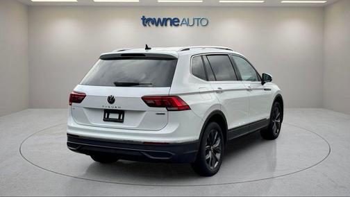 2022 Volkswagen Tiguan 2.0T SE 4MOTION