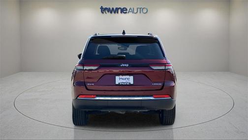 2024 Jeep Grand Cherokee Laredo