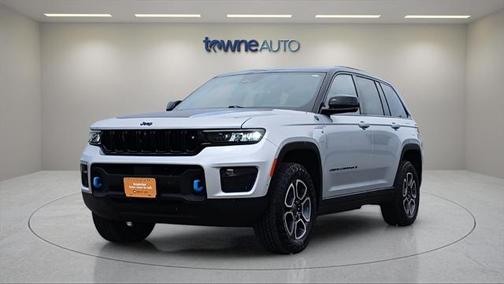 2022 Jeep Grand Cherokee 4xe Trailhawk