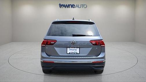 2022 Volkswagen Tiguan 2.0T SE 4MOTION