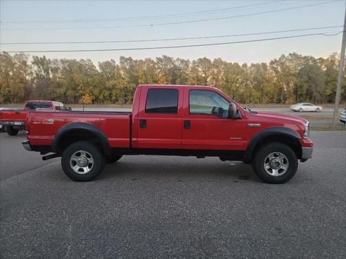 Dark Toreador Red Clearcoat 2005 Ford F-350 Lariat
