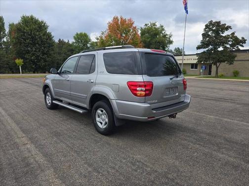 2001 Toyota Sequoia SR5