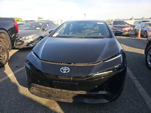 Black 2025 Toyota Prius LE