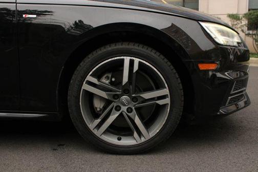 2018 Audi A4 2.0T Premium Plus