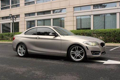2015 BMW 228 i