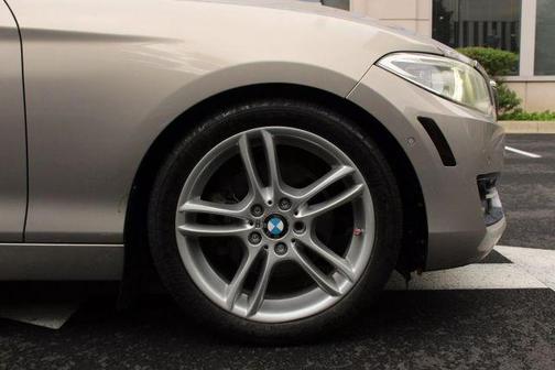 2015 BMW 228 i