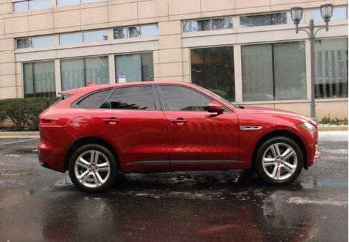 2017 Jaguar F-PACE 35t R-Sport