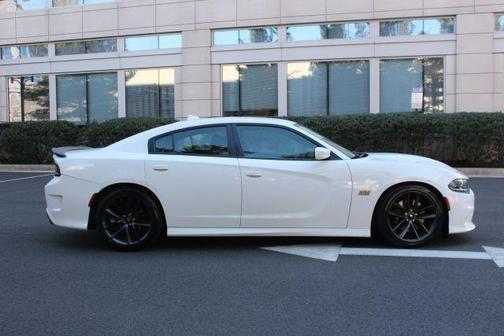 2019 Dodge Charger Scat Pack