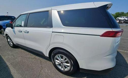 2022 Kia Carnival LX