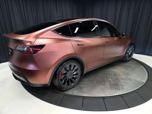 2023 Tesla Model Y Performance