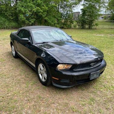 Black 2012 Ford Mustang