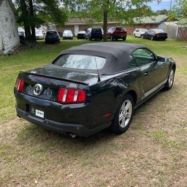 Black 2012 Ford Mustang