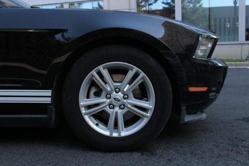 Black 2012 Ford Mustang