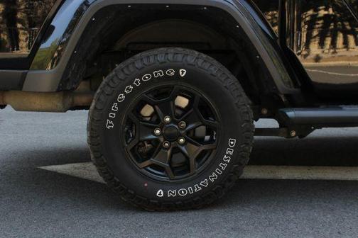 2022 Jeep Gladiator Sport