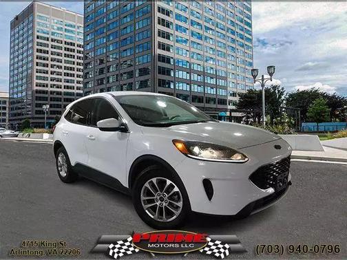 2020 Ford Escape SE