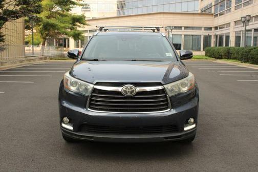 2014 Toyota Highlander Limited Platinum