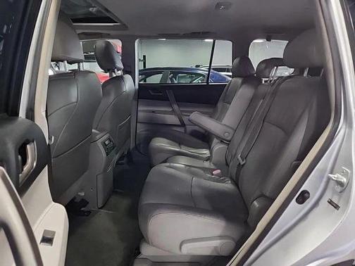 2008 Toyota Highlander Sport