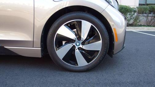 2014 BMW i3 Base w/Range Extender