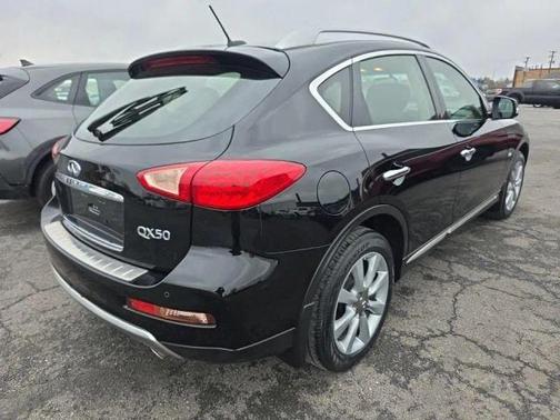 2017 INFINITI QX50 Base