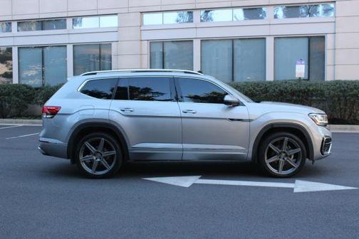 2023 Volkswagen Atlas 3.6L SEL Premium R-Line