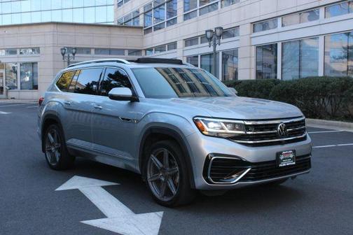2023 Volkswagen Atlas 3.6L SEL Premium R-Line