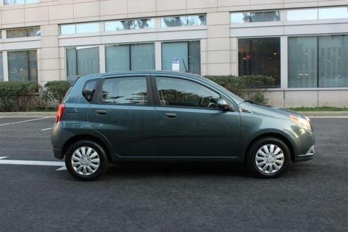 2010 Chevrolet Aveo 5 LT