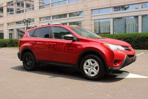 2013 Toyota RAV4 LE