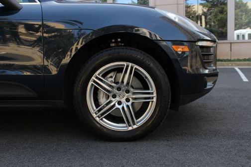 Blue 2016 Porsche Macan S