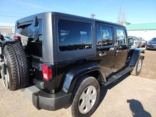 2012 Jeep Wrangler Unlimited Sahara