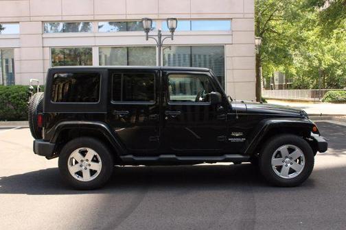 2012 Jeep Wrangler Unlimited Sahara