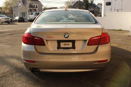 2015 BMW 528 i
