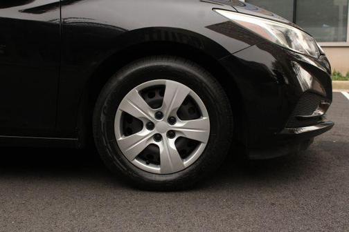 2018 Chevrolet Cruze LS