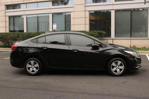 2018 Chevrolet Cruze LS